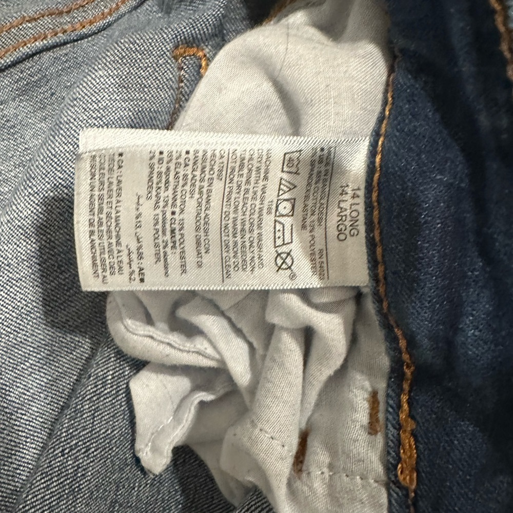 Old Navy Rock Star Mid-Rise Super Skinny Distressed Jeans Dark Wash - Picture 4 of 6